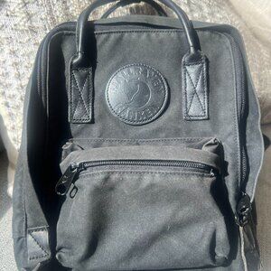 Fjällräven Kånken No. 2 Black Mini Backpack + New Black Shoulder Pads | G-1000 |